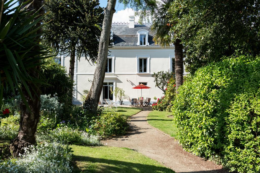 Villa Saint Raphael ภายนอก รูปภาพ